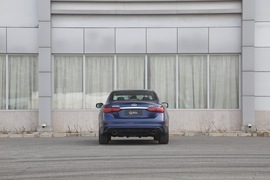 2018款 英菲尼迪 Q50L 2.0T 逸享版