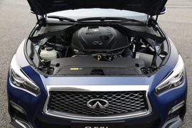 2018款 英菲尼迪 Q50L 2.0T 逸享版