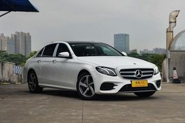 2018款 奔驰 改款 E 300 L 运动时尚型