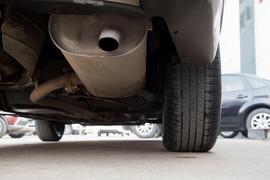 2018款 三菱 欧蓝德 2.0L 两驱荣耀版 5座