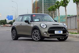 2018款 MINI COOPER S 2.0T 赛车手