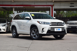 2018款 丰田 汉兰达 2.0T 四驱豪华版 7座
