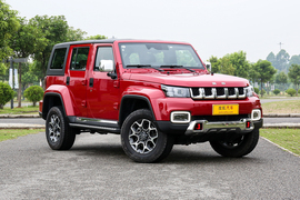 2018款 北京汽车 BJ40 PLUS 2.3T 自动四驱旗舰版