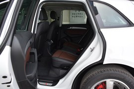后排座椅