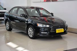 2013款三菱翼神致尚版1.8L CVT豪华型