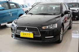2013款三菱翼神致尚版1.8L CVT豪华型