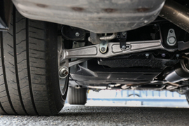 2018款 雷克萨斯 LS 500h 豪华版