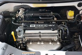 2013款雪佛兰赛欧两厢1.2L手动理想版
