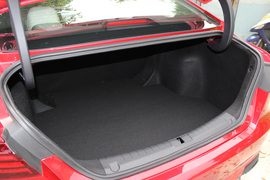 2018款吉利缤瑞 200T 自动 缤耀版