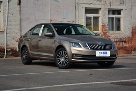 2018款 斯柯达 明锐 TSI230 DSG豪华优享版