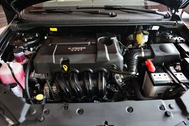 2013款吉利帝豪EC7 1.8L手动尊贵型