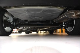 2013款吉利帝豪EC7 1.8L手动尊贵型
