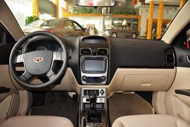 2013款吉利帝豪EC7 1.8L手动尊贵型