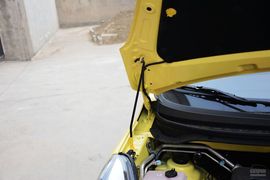 2014款长安奔奔1.4L手动豪华型