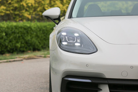 2017款保时捷Panamera 4 Sport Turismo 3.0T