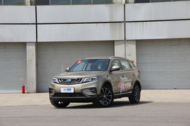 2018款吉利博越1.8TD 自动两驱智尊型4G互联版