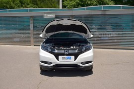 2018款 本田 缤智 1.8L CVT两驱豪华型