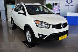 2014款双龙柯兰多2.0L汽油四驱豪华导航版