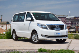 2018款 东风风行 CM7 2.0T 手动尊享型