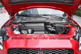 2018款奇瑞捷豹E-PACE P250 HSE