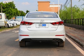 正后