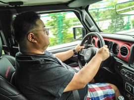 2018款Jeep牧马人 2.0T Rubicon 四门版