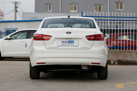 2017款福特福睿斯1.5L 手动舒适型 改款