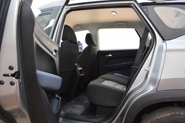 2018款宝骏530 1.5T 手动舒适型