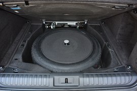 2018款揽胜运动版 3.0L V6 HSE Dynamtic