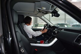 2018款揽胜运动版 3.0L V6 HSE Dynamtic
