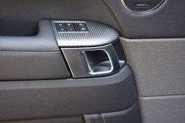 2018款揽胜运动版 3.0L V6 HSE Dynamtic