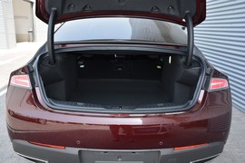 2018款林肯MKZ 混合动力 2.0H 尊雅版