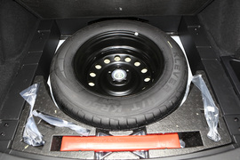 2018款汉腾X7S 1.5T 自动豪华型