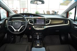 2013款本田杰德1.8L CVT豪华版5座