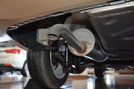 2013款大众全新桑塔纳1.6L手动舒适版