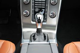 2014款沃尔沃V60 T5智雅版 改款