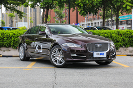 2018款捷豹XJ 3.0 SC 两驱典雅商务版