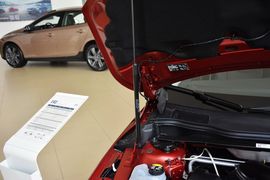2014款沃尔沃V40 2.0T智雅版