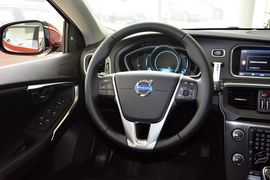 2014款沃尔沃V40 2.0T智雅版