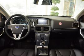 2014款沃尔沃V40 2.0T智雅版