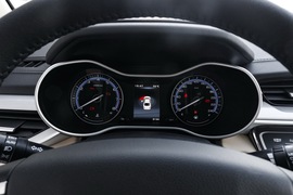 2018款吉利帝豪 1.5L 手动向上互联版