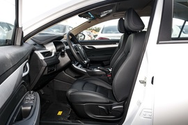 2018款吉利帝豪 1.5L 手动豪华型