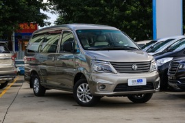 2018款东风风行 菱智 M5 1.6L 7座豪华型