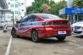 侧后45°