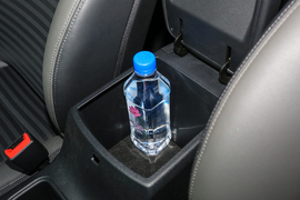 2018款起亚智跑 2.0L 自动智享豪华版