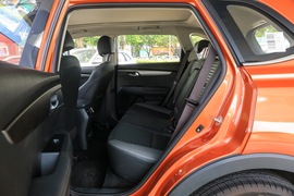 2018款起亚智跑 2.0L 自动智享豪华版