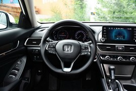 2018款本田雅阁 260TURBO 旗舰版