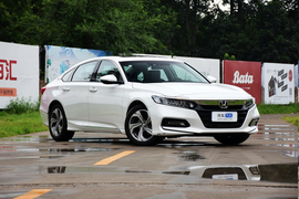 2018款本田雅阁 260TURBO 旗舰版