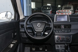 2018款东风风光 330S 1.5L手动精典版