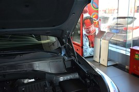 2013款现代全新胜达2.0T TOP自动四驱顶级型7座